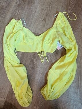 Showpo Yellow Puff-Sleeve Crop Top